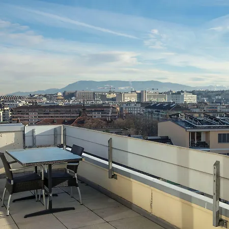 Aparthotel Starling 4*